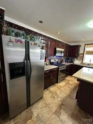 $2,200 | 80 Denton Avenue, Whitestown, NY 13492