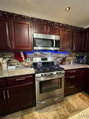 $2,200 | 80 Denton Avenue, Whitestown, NY 13492