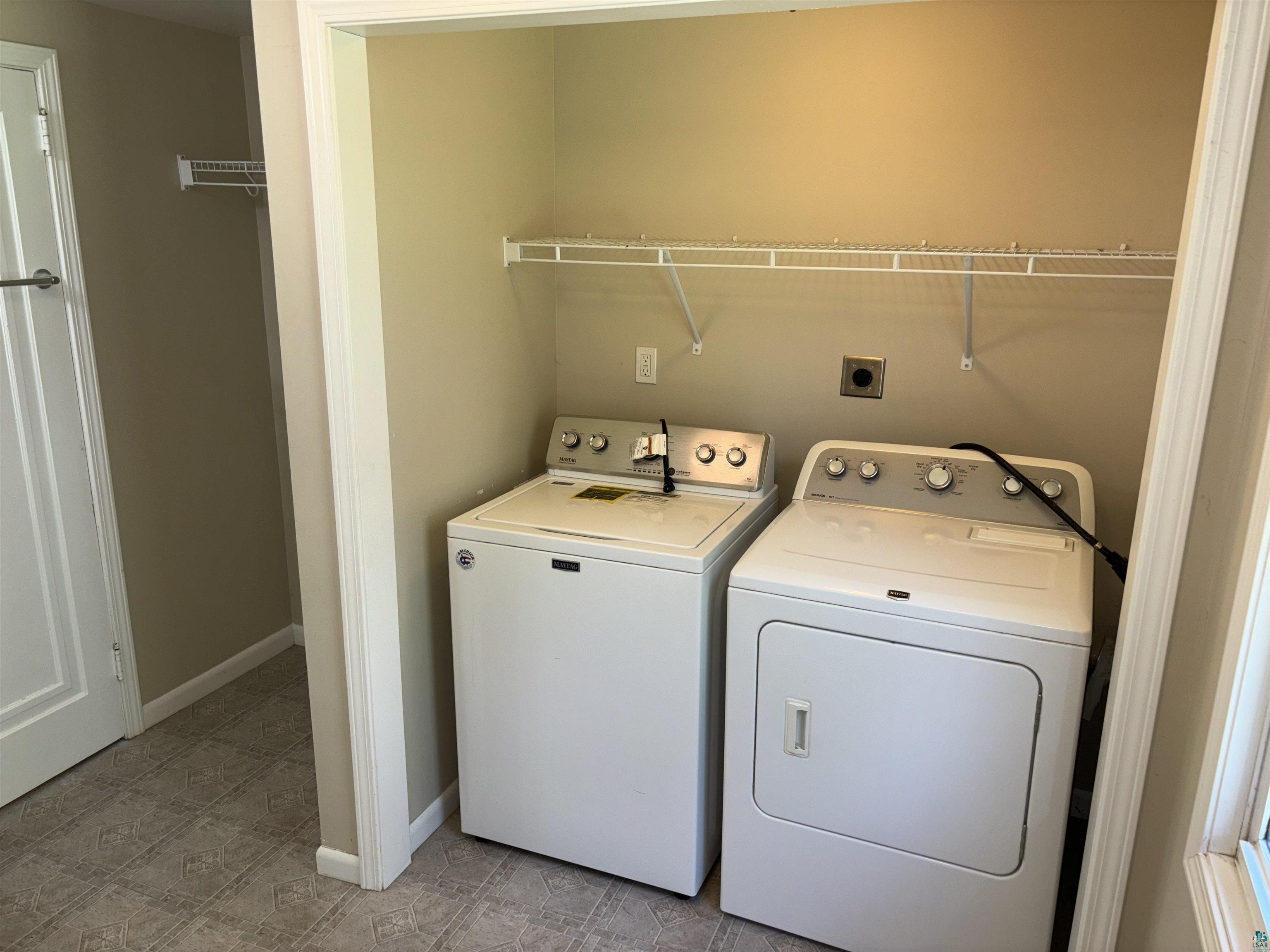 1405 Anderson Road Duluth, MN 55811 - Photo 12 of 26 Gallery Image 12
