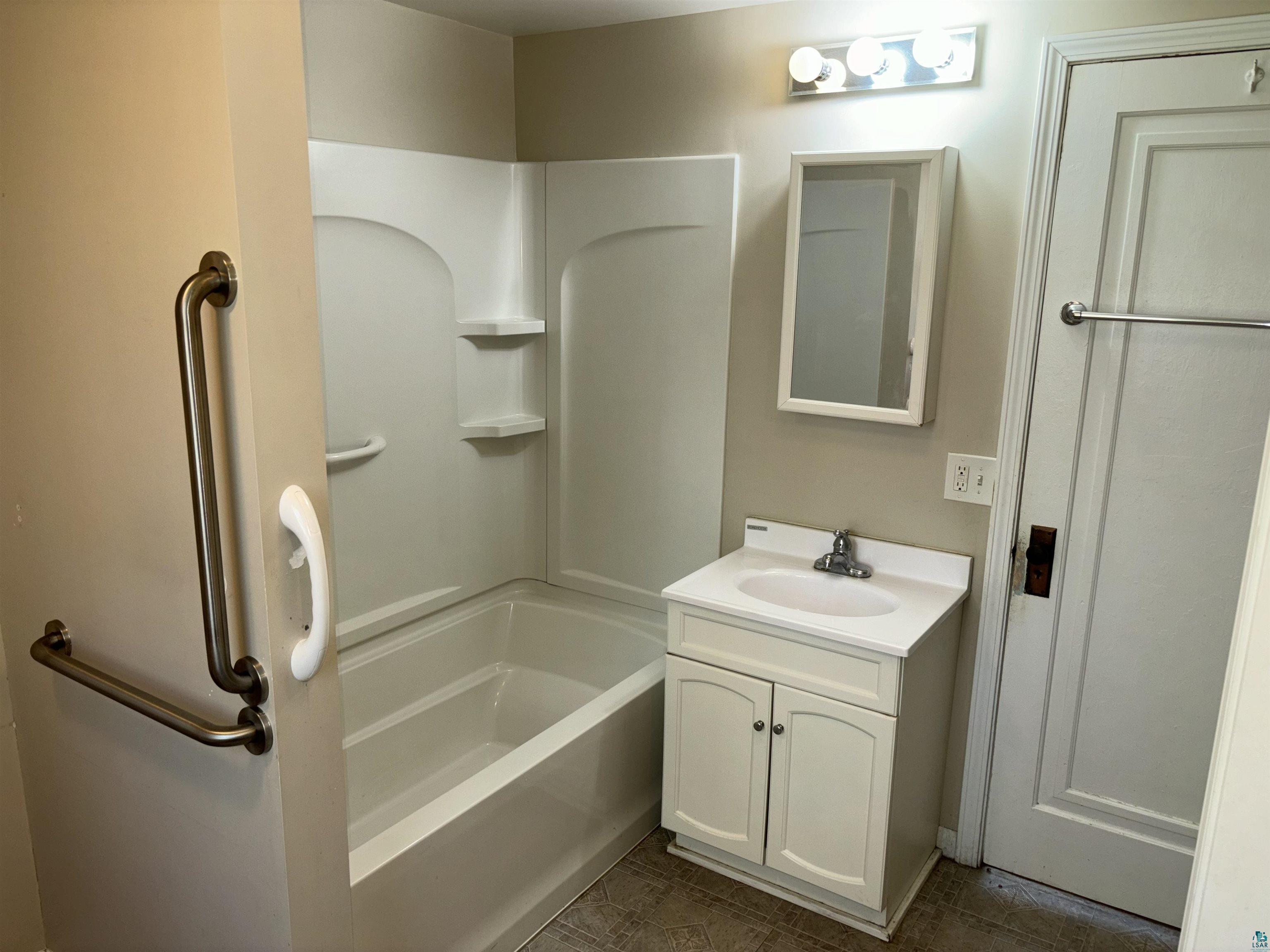 1405 Anderson Road Duluth, MN 55811 - Photo 13 of 26 Gallery Image 13
