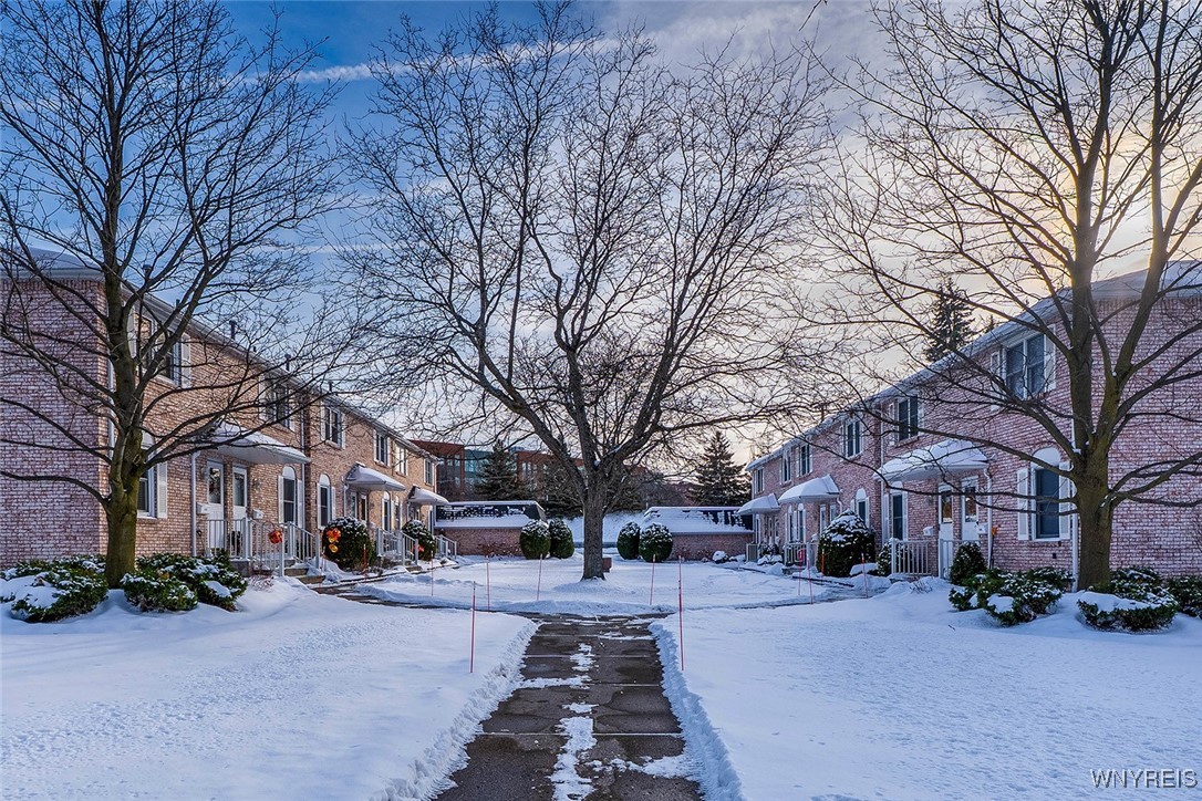 417 3rd Avenue Amherst, NY 14221 - Photo 2 of 35