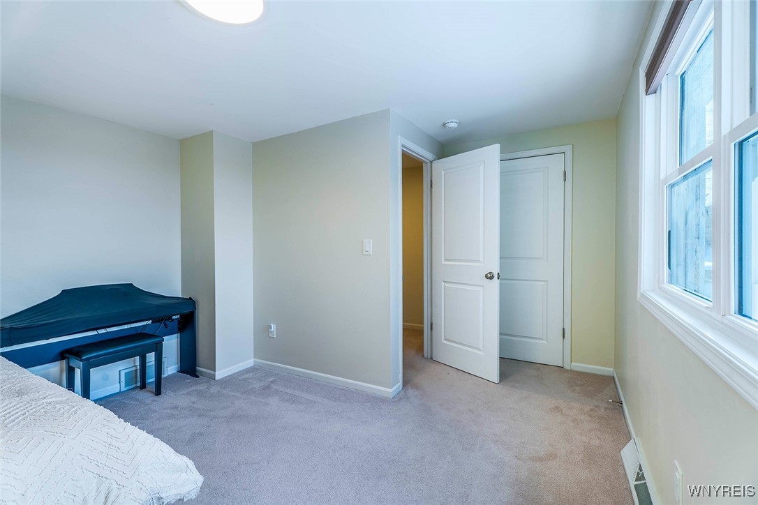 417 3rd Avenue Amherst, NY 14221 - Photo 22 of 35