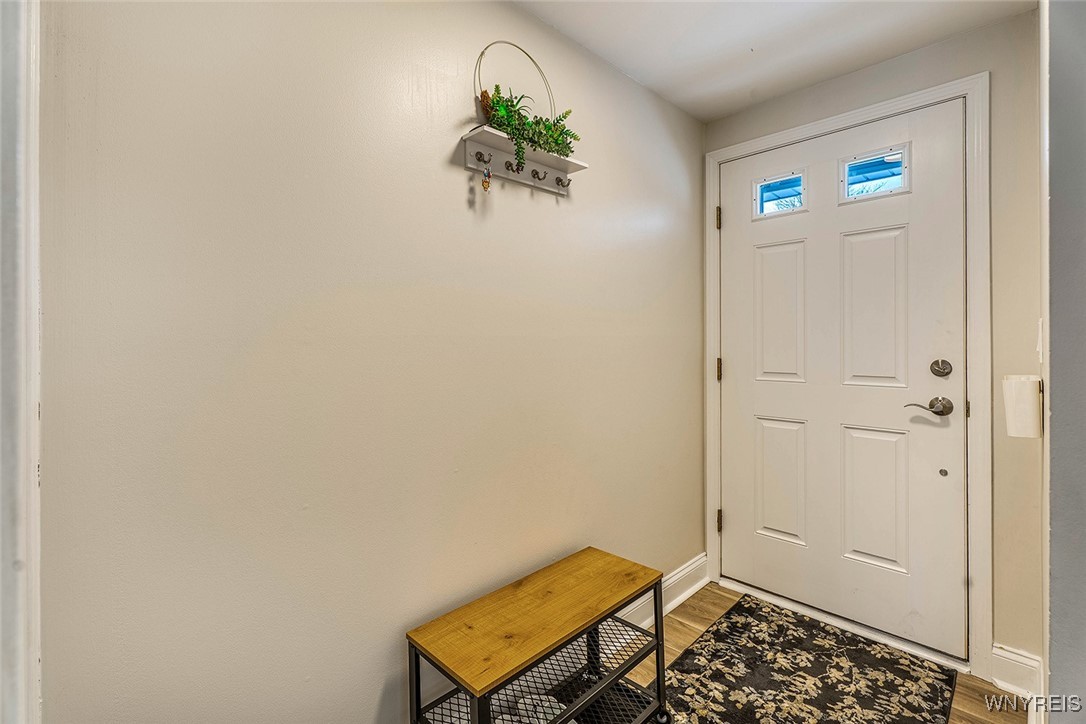 417 3rd Avenue Amherst, NY 14221 - Photo 4 of 35