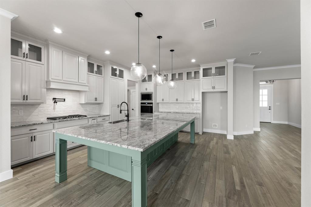 209 Bel Grand Road Haslet, TX 76052 - Photo 18 of 35 209 Bel Grand-Kitchen-2