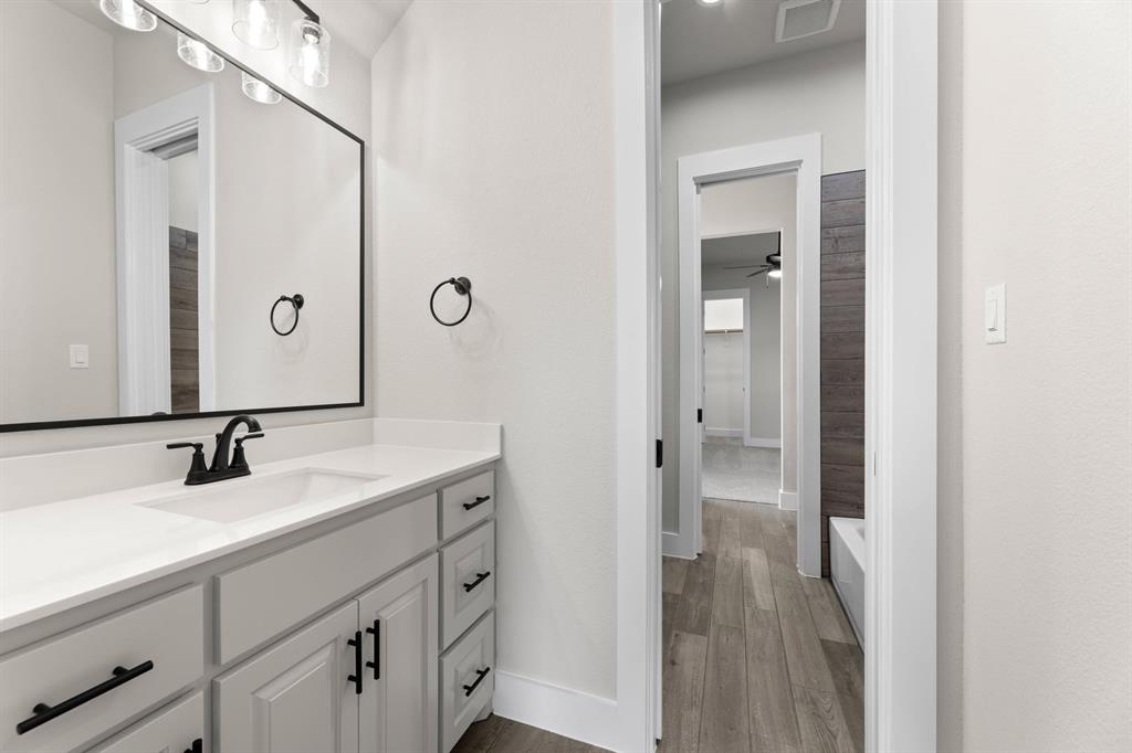 209 Bel Grand Road Haslet, TX 76052 - Photo 27 of 35 209 Bel Grand-Bathroom-2