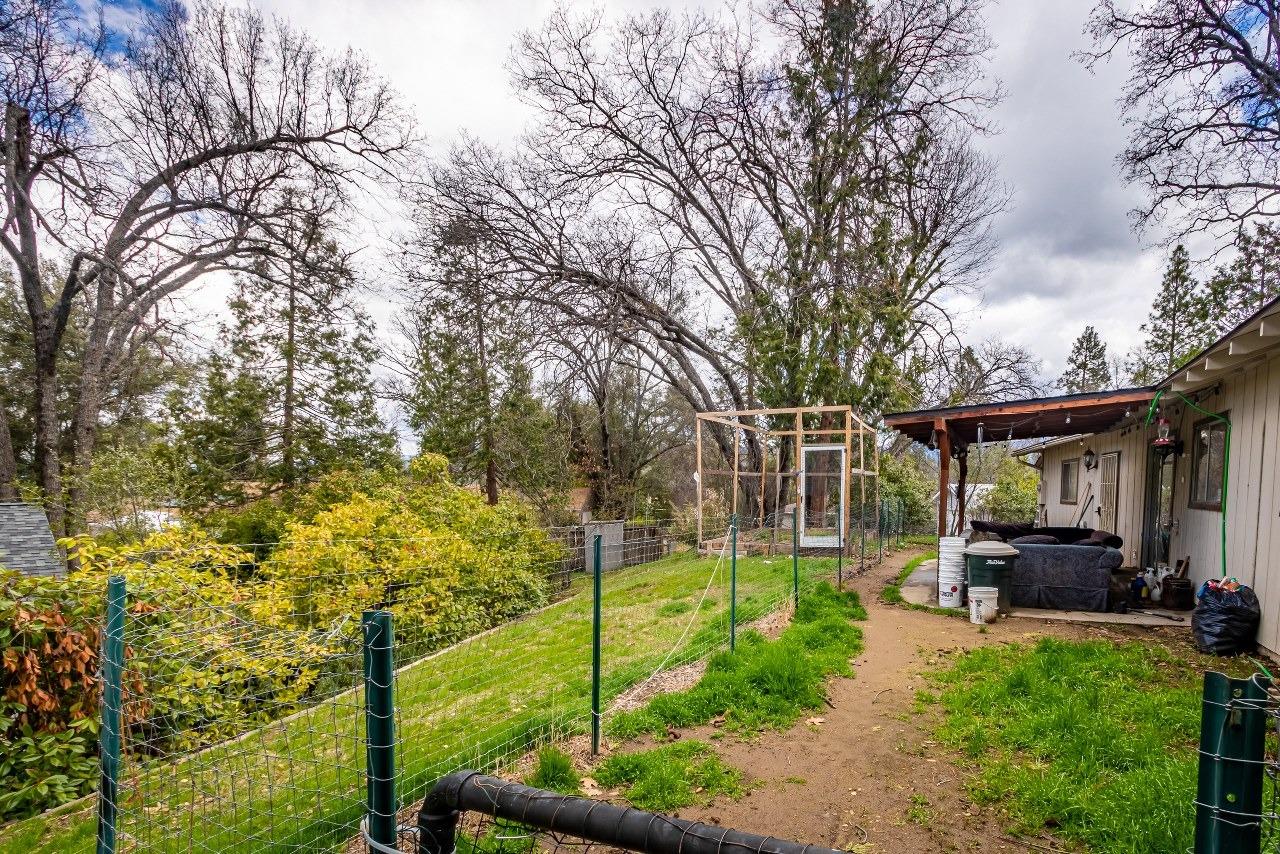 39670 Pine Ridge Road Oakhurst, CA 93644 - Photo 14 of 18 Gallery Image 14