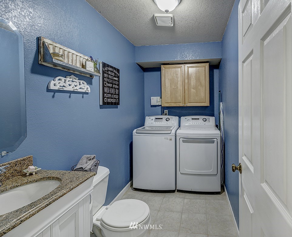 1213 220th Place Southwest Bothell, WA 98021 - Photo 14 of 16