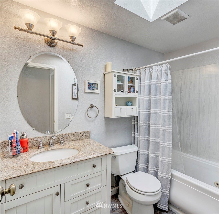 1213 220th Place Southwest Bothell, WA 98021 - Photo 9 of 16