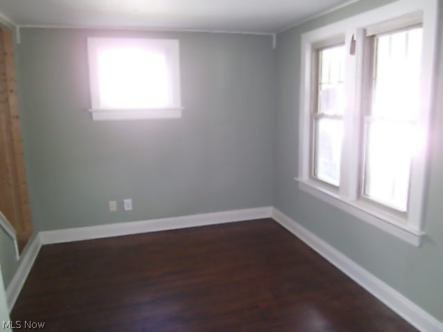 1608 Winchester Road Cleveland, OH 44124 - Photo 5 of 15 Gallery Image 5