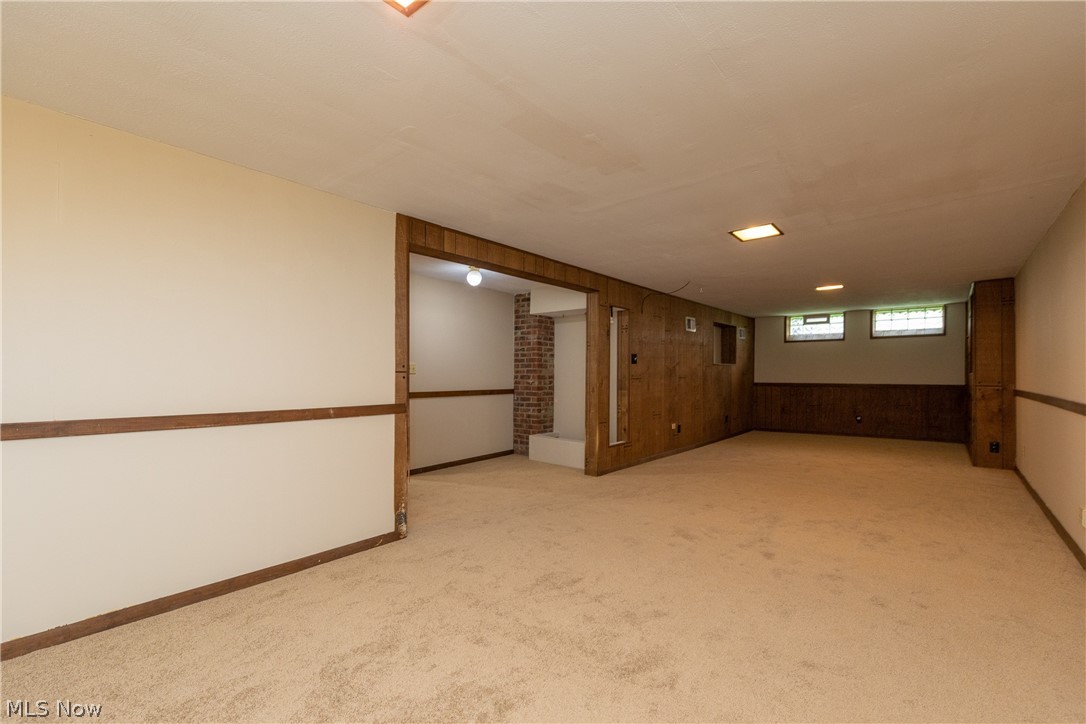 4868 Ridgebury Boulevard Cleveland, OH 44124 - Photo 18 of 22 Gallery Image 18