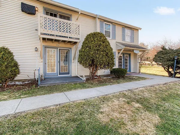 $189,900 | 4127 The Terraces, Shelburne, VT 05482