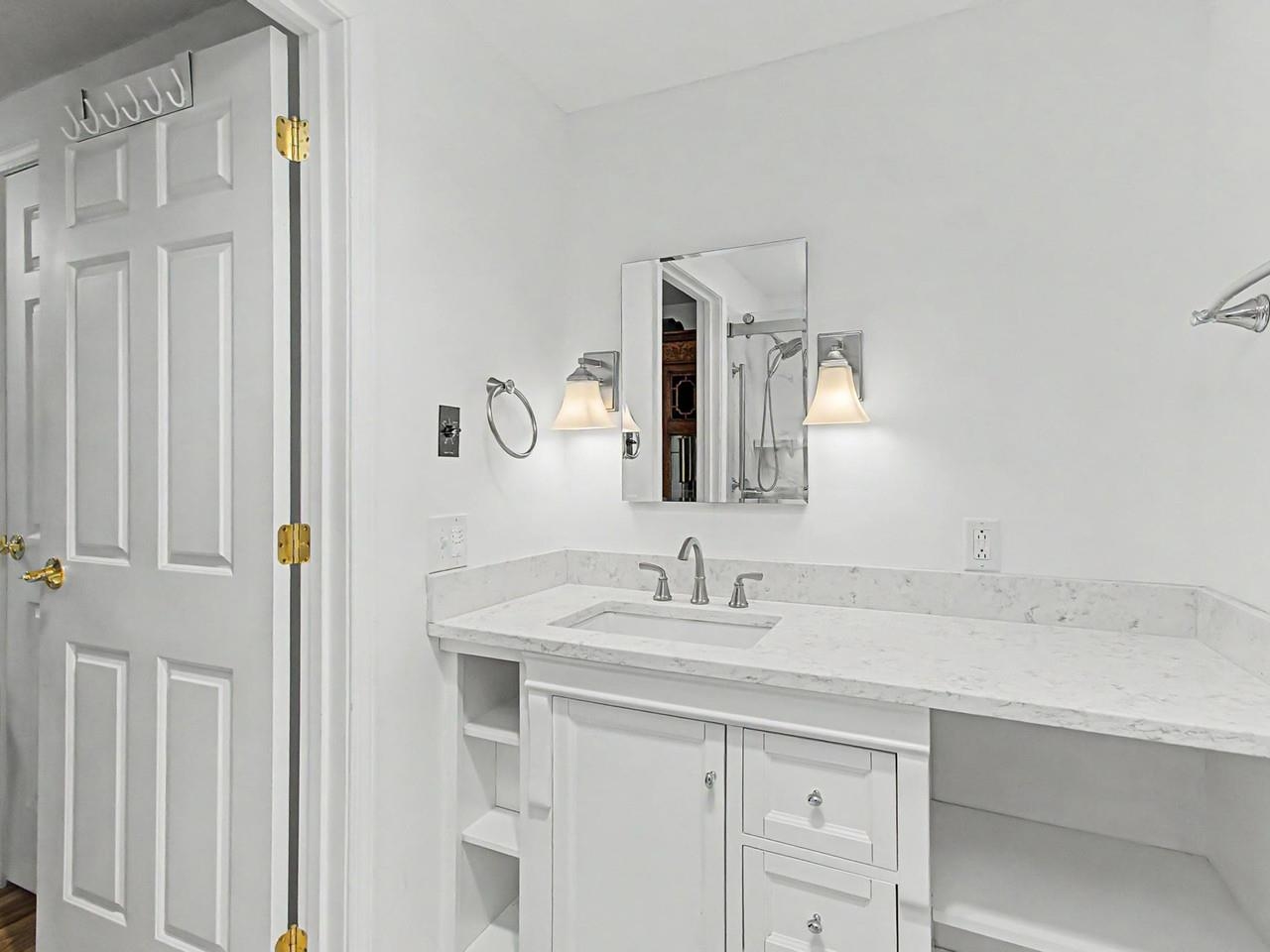 4127 The Terraces Shelburne, VT 05482 - Photo 19 of 26