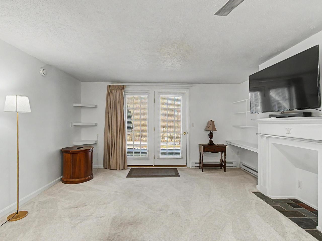 4127 The Terraces Shelburne, VT 05482 - Photo 8 of 26