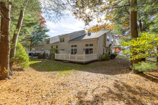 $535,000 | 17 Pidgeon Court, Manorville, NY 11949