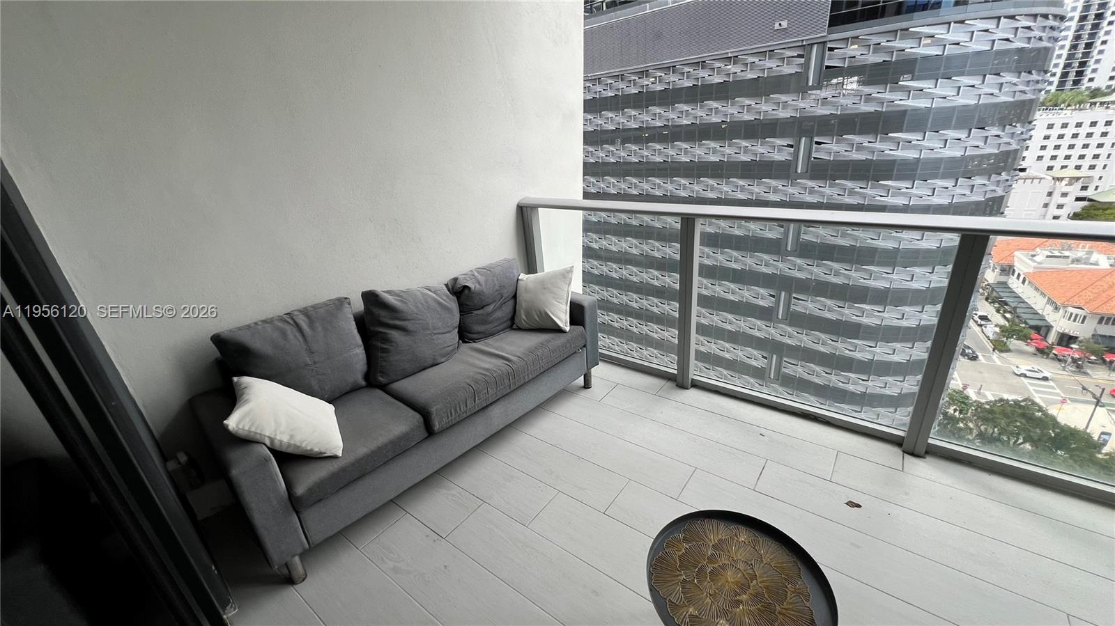 1010 Brickell Avenue, Unit 1510 Miami, FL 33131 - Photo 12 of 32 a view of entryway and kitchen