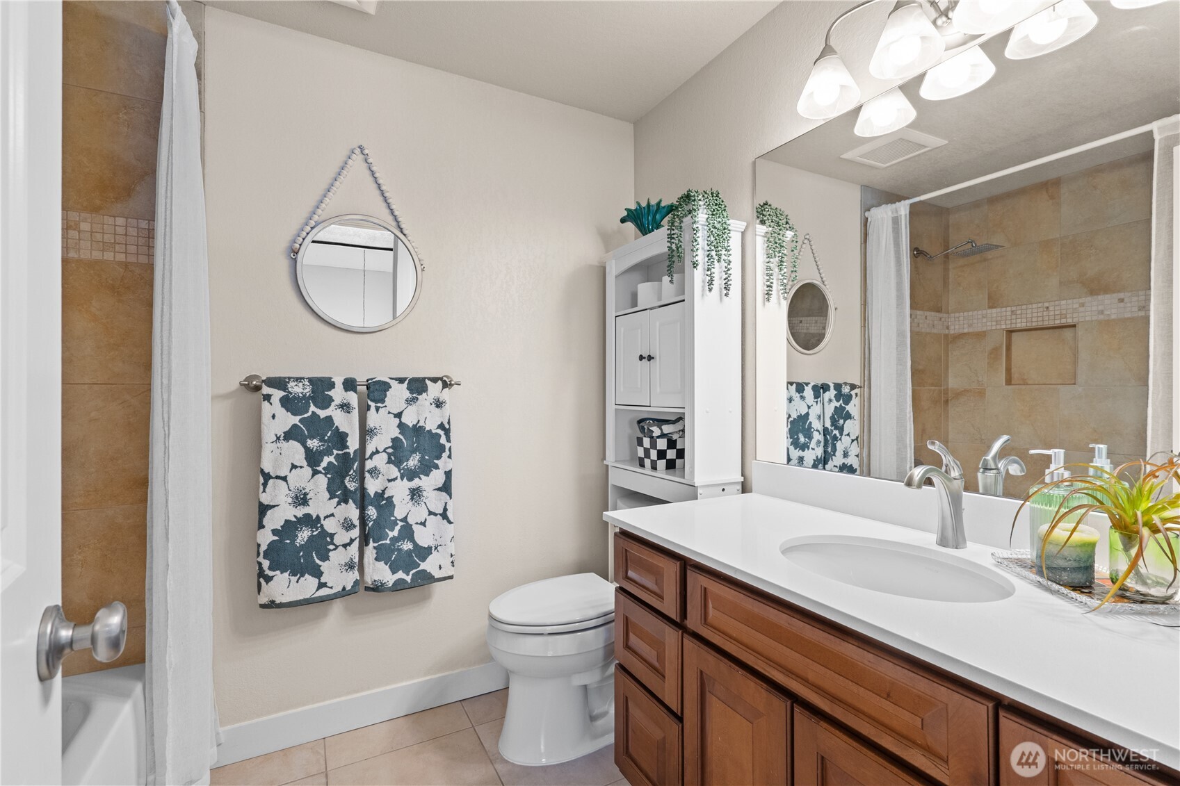 19218 91st Avenue Northeast Bothell, WA 98011 - Photo 23 of 40