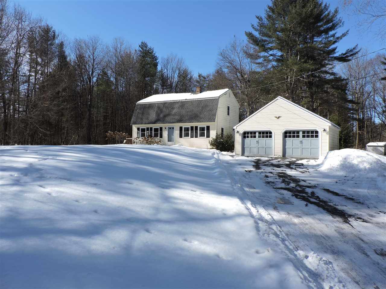 51 Oak Hill Road Concord, NH 03301 - Photo 1 of 21