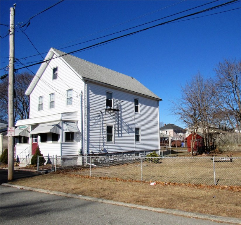 74 Cameron Street Pawtucket, RI 02861 - Photo 6 of 19 Gallery Image 6