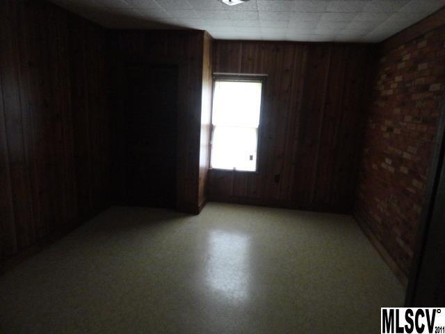 4321 Hickory Nut Ridge Road Hudson, NC 28638 - Photo 7 of 19 Gallery Image 7