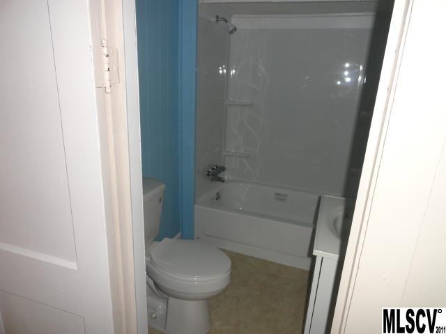 4321 Hickory Nut Ridge Road Hudson, NC 28638 - Photo 10 of 19 Gallery Image 10