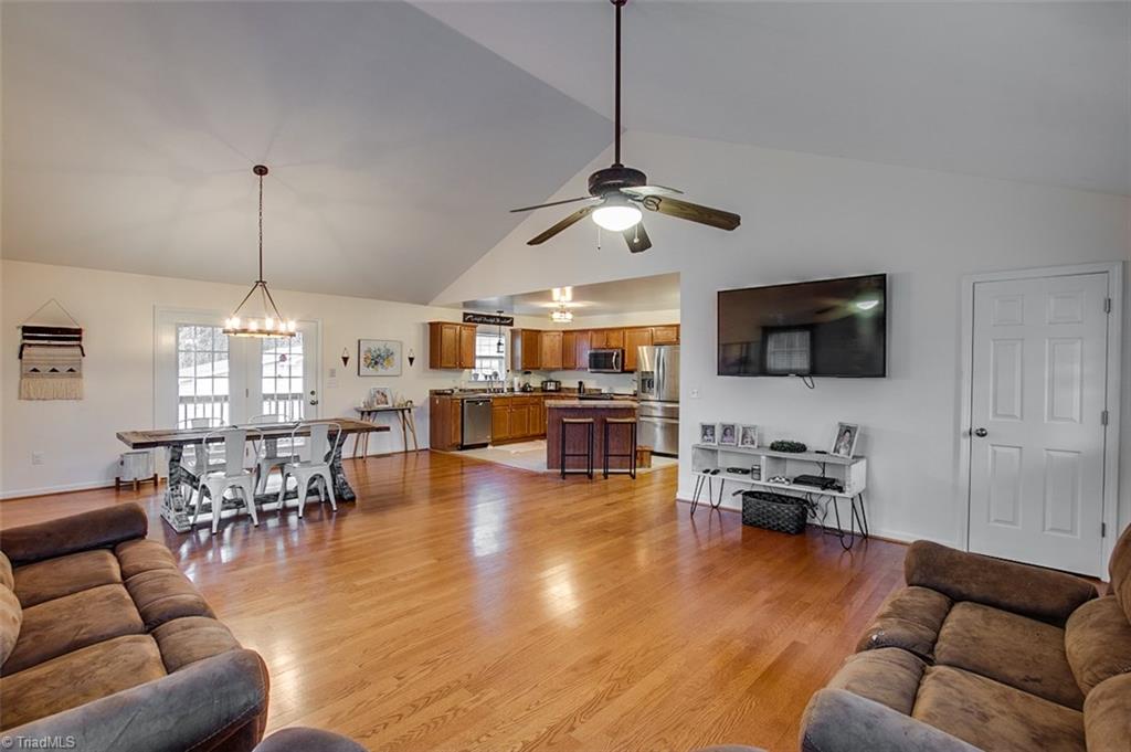 2487 Danny Bell Road Asheboro, NC 27205 - Photo 6 of 30 Gallery Image 6