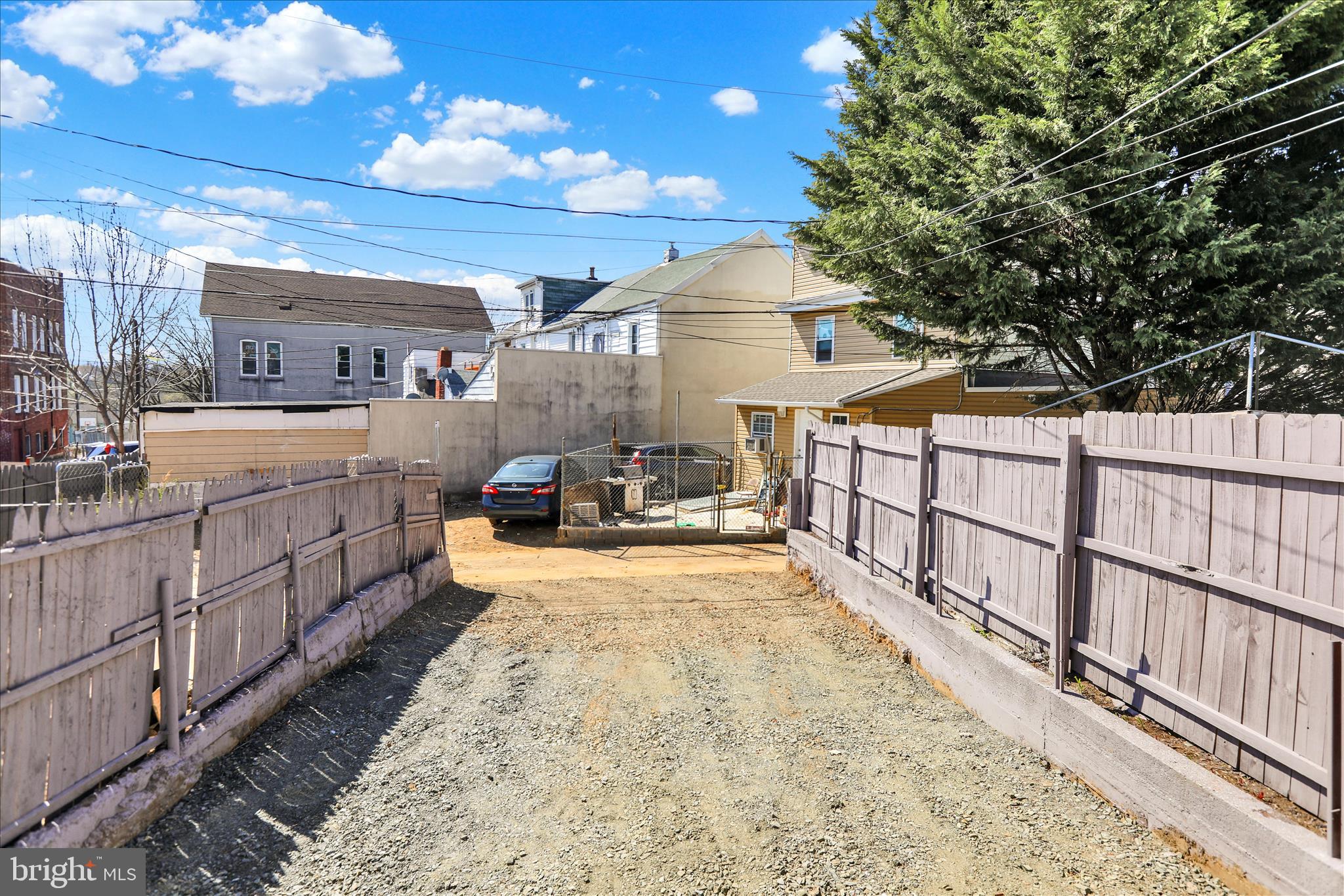 218 North Front Street Reading, PA 19601 - Photo 2 of 25 360_9394