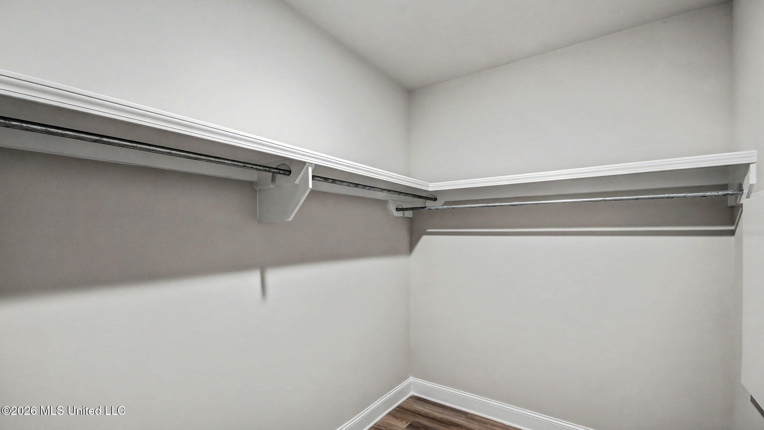 104 Triple Crown Cove Clinton, MS 39056 - Photo 20 of 29 22 - Primary Closet
