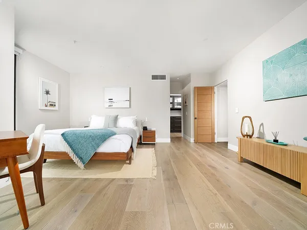 $14,500 | 154 Cliff Drive, Laguna Beach, CA 92651