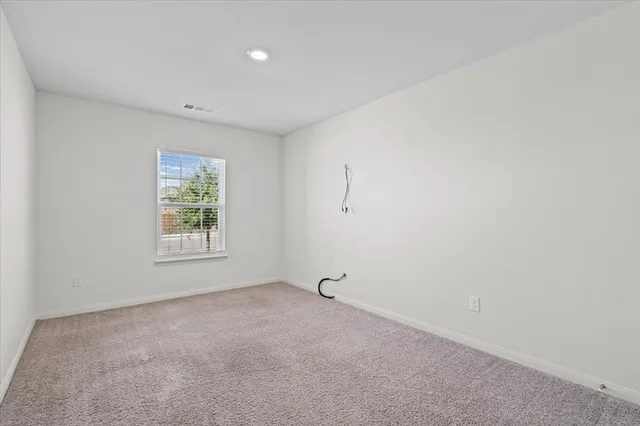 $270,000 | 19012 Speculator Lane, Elgin, TX 78621