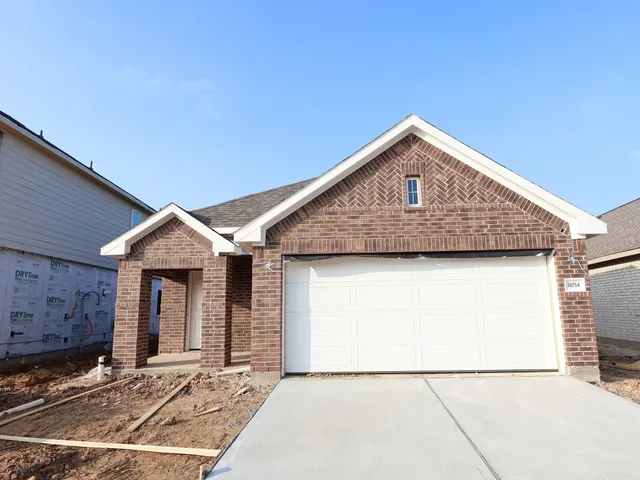 $330,990 | 31014 Newcomb Lndg Lane, Waller, TX 77484