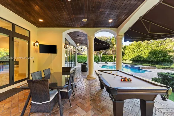 $6,990,000 | 11111 Killian Park Road, Pinecrest, FL 33156