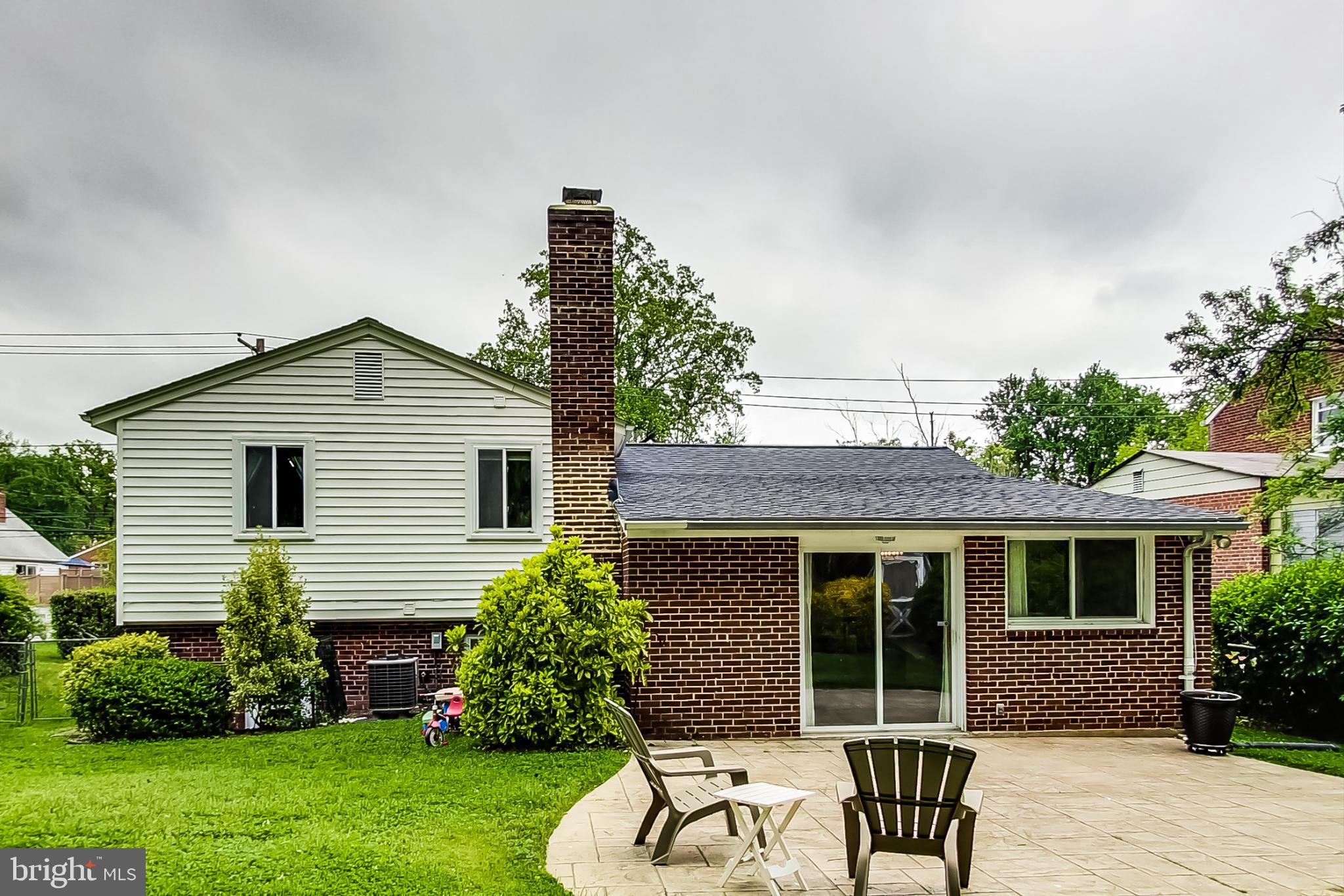 10028 Greenock Road Silver Spring, MD 20901 - Photo 32 of 44 Patio