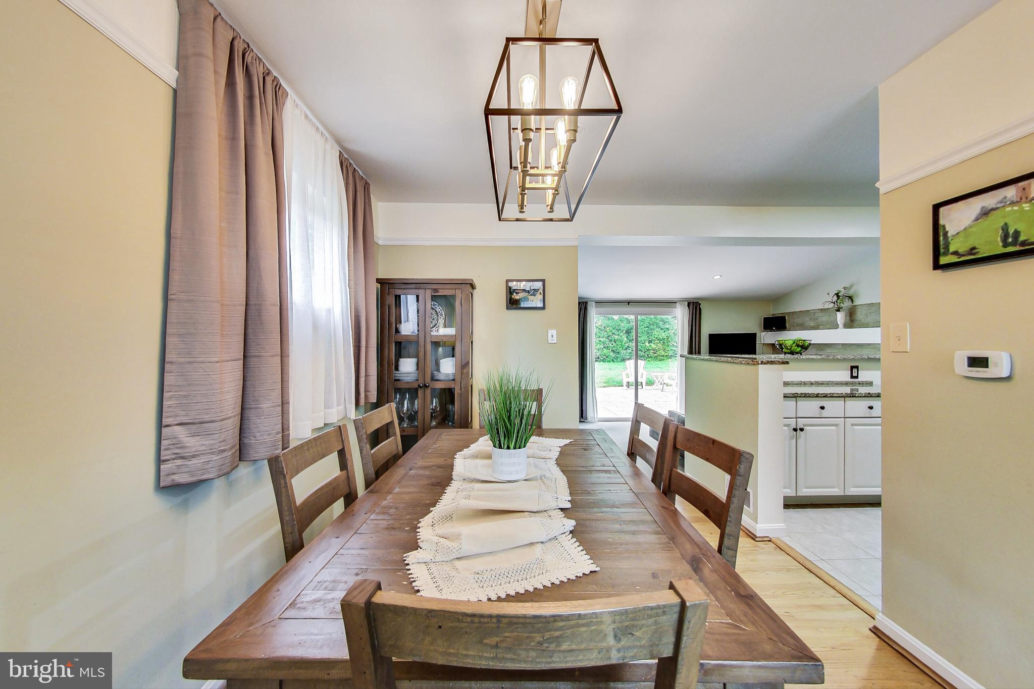 10028 Greenock Road Silver Spring, MD 20901 - Photo 7 of 44 Open to Kitchen
