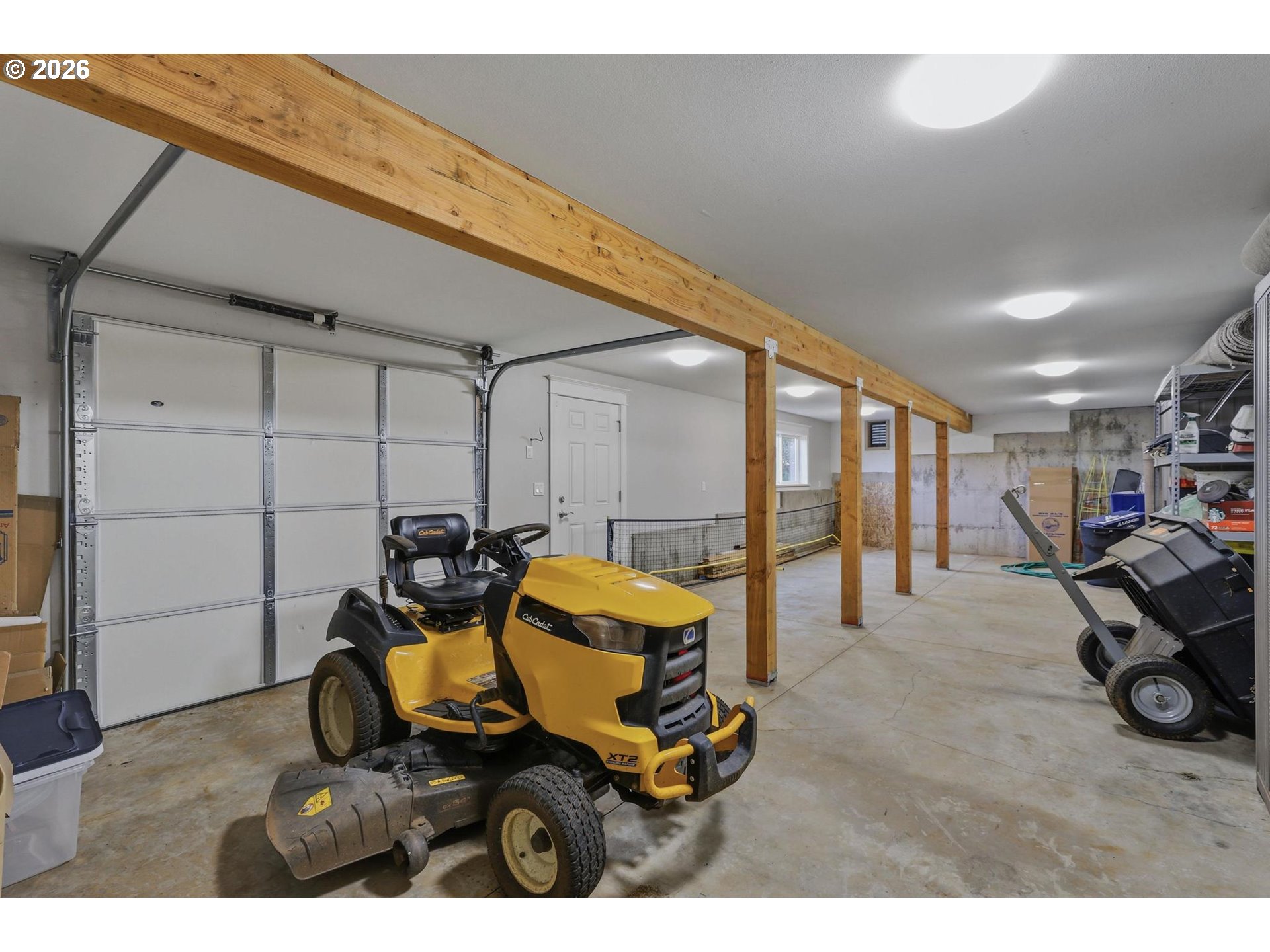 23875 Southwest Newland Road Wilsonville, OR 97070 - Photo 32 of 40 a view of a room with gym equipment