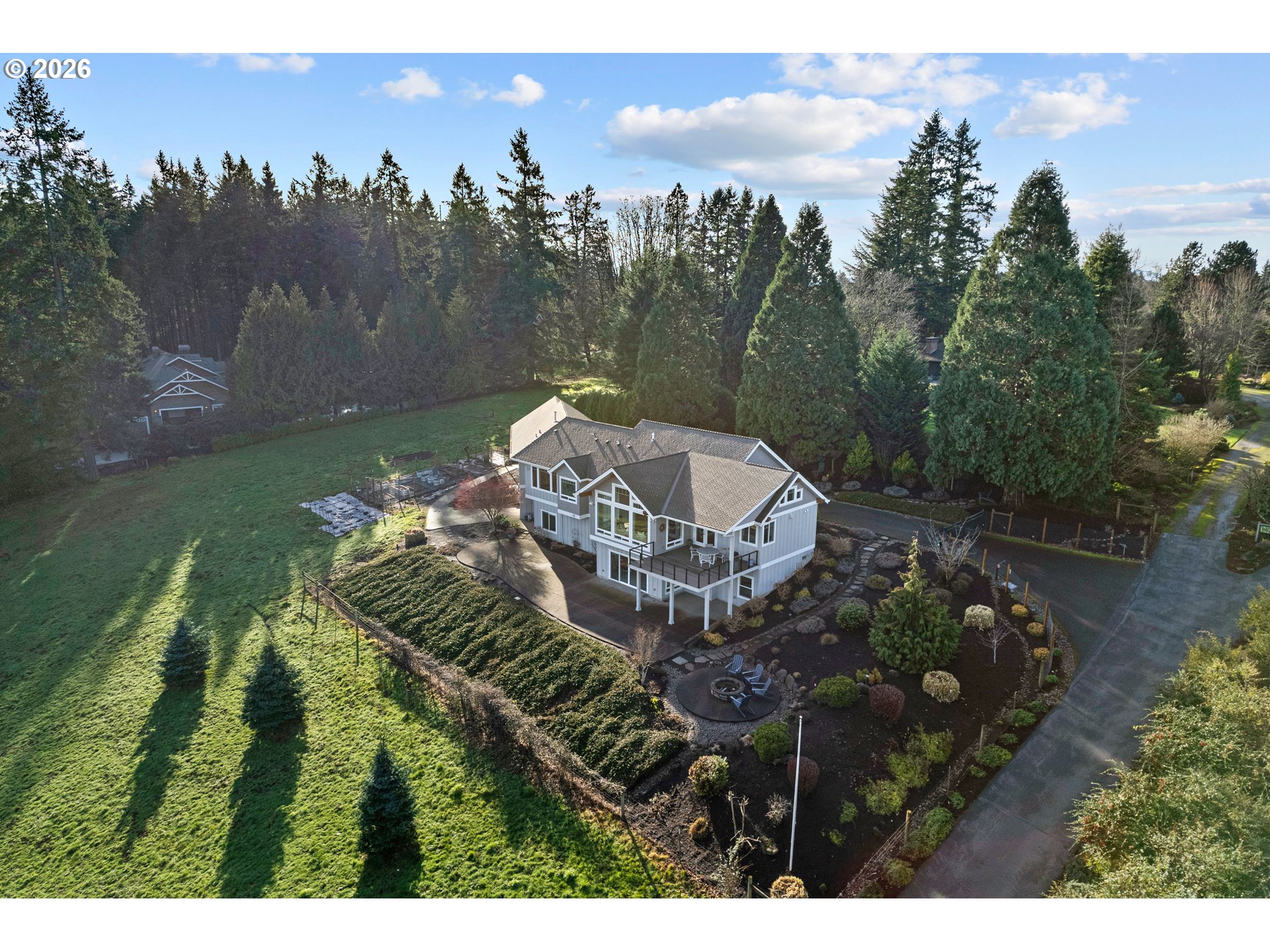 23875 Southwest Newland Road Wilsonville, OR 97070 - Photo 40 of 40 a view of a lake in middle of the town