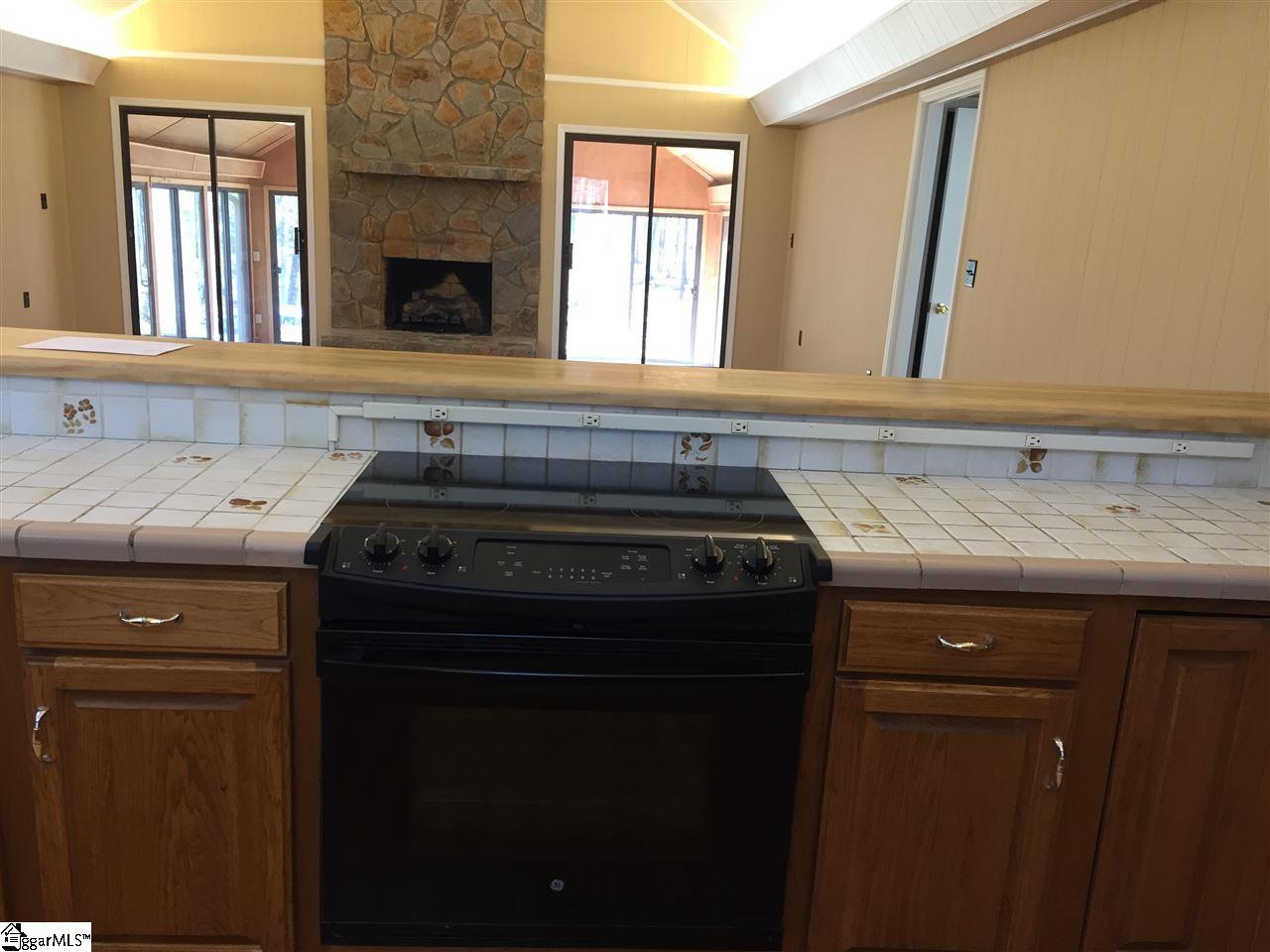225 Pine Forest Road Travelers Rest, SC 29690 - Photo 6 of 27 Gallery Image 6