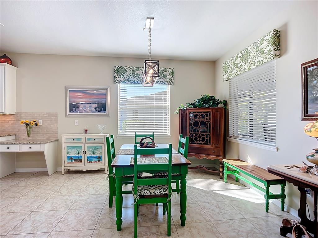 12271 Lavender Loop Bradenton, FL 34212 - Photo 18 of 80