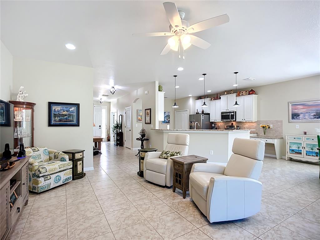 12271 Lavender Loop Bradenton, FL 34212 - Photo 22 of 80