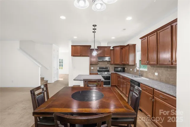 $465,000 | 13516 Mallard Lake Road, Charlotte, NC 28262