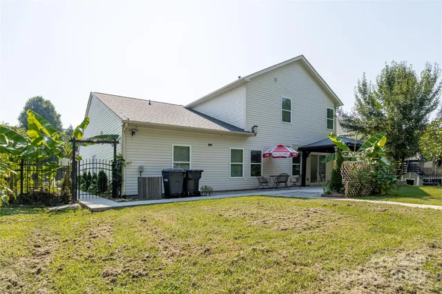 $465,000 | 13516 Mallard Lake Road, Charlotte, NC 28262