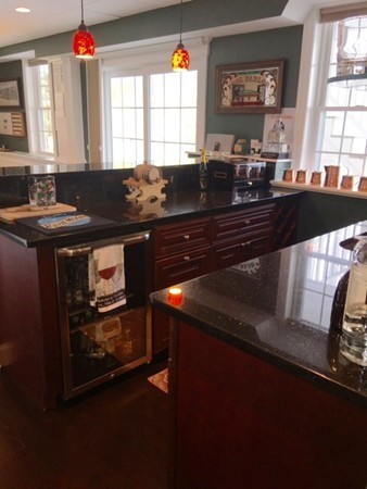 45 College Road Wellesley, MA 02482 - Photo 16 of 28