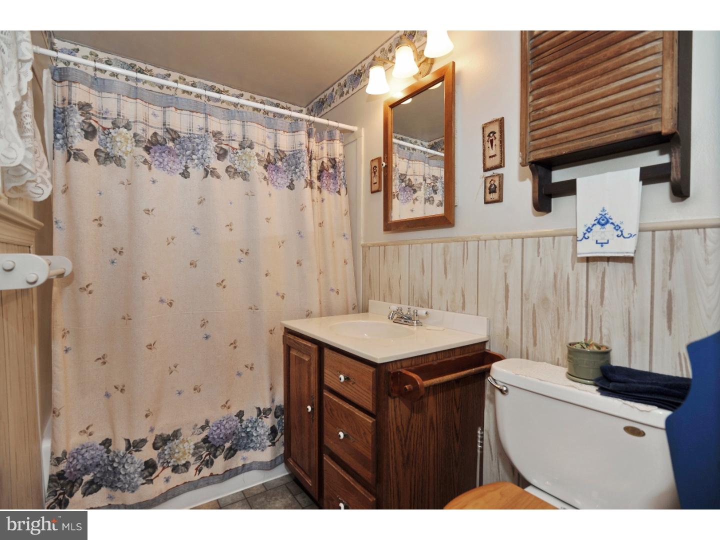 354 Morris Road Harleysville, PA 19438 - Photo 22 of 25 Bathroom