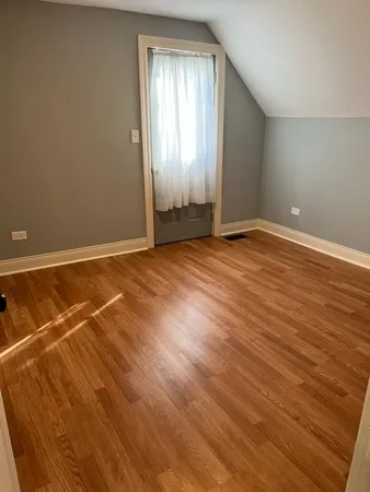 $2,500 | 8153 South Exchange Avenue, Chicago, IL 60617