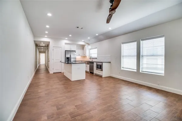 $1,450 | 614 East College Street, Sherman, TX 75090