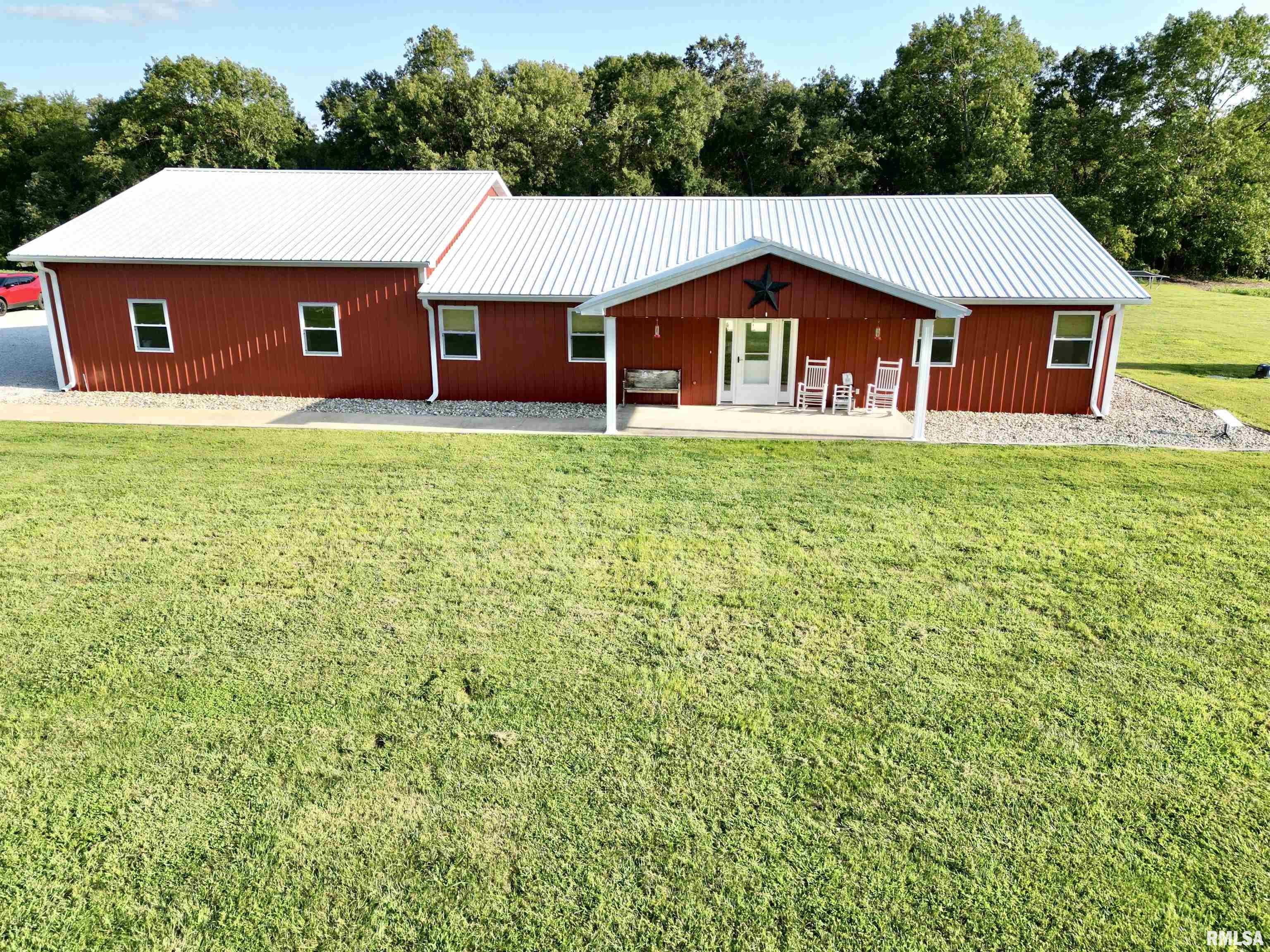 4118 Greenridge Road Alma, IL 62807 - Photo 1 of 38