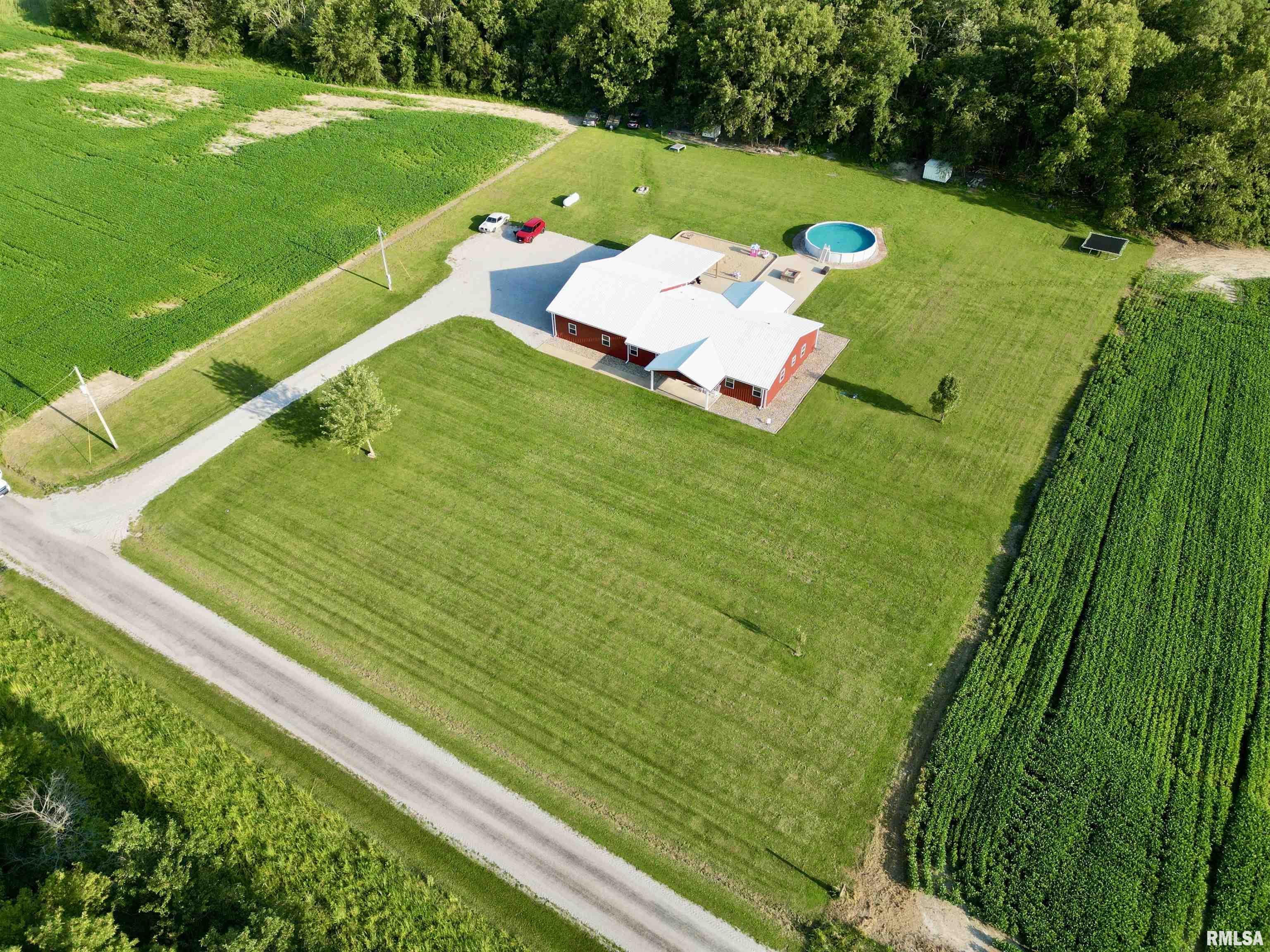 4118 Greenridge Road Alma, IL 62807 - Photo 5 of 38