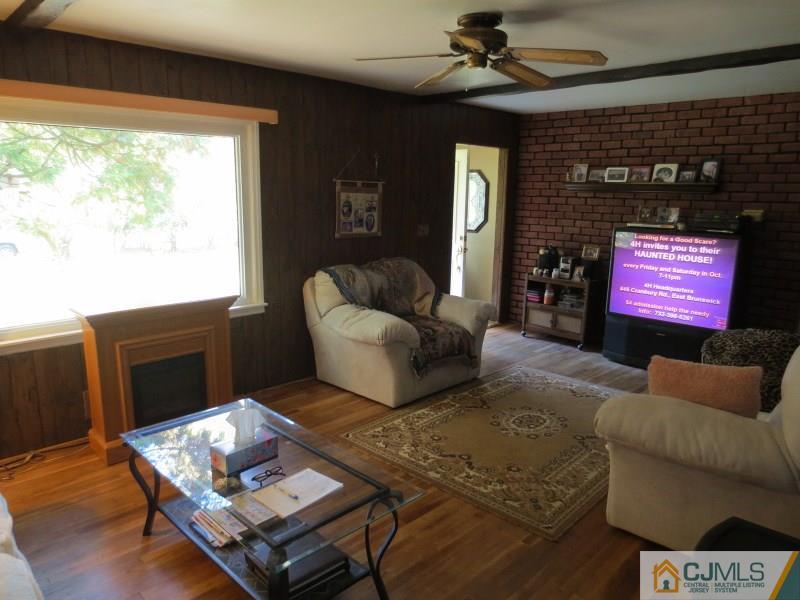 237 Greenbrook Road Green Brook, NJ 08812 - Photo 8 of 17 Gallery Image 8