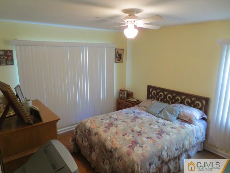 237 Greenbrook Road Green Brook, NJ 08812 - Photo 9 of 17 Gallery Image 9
