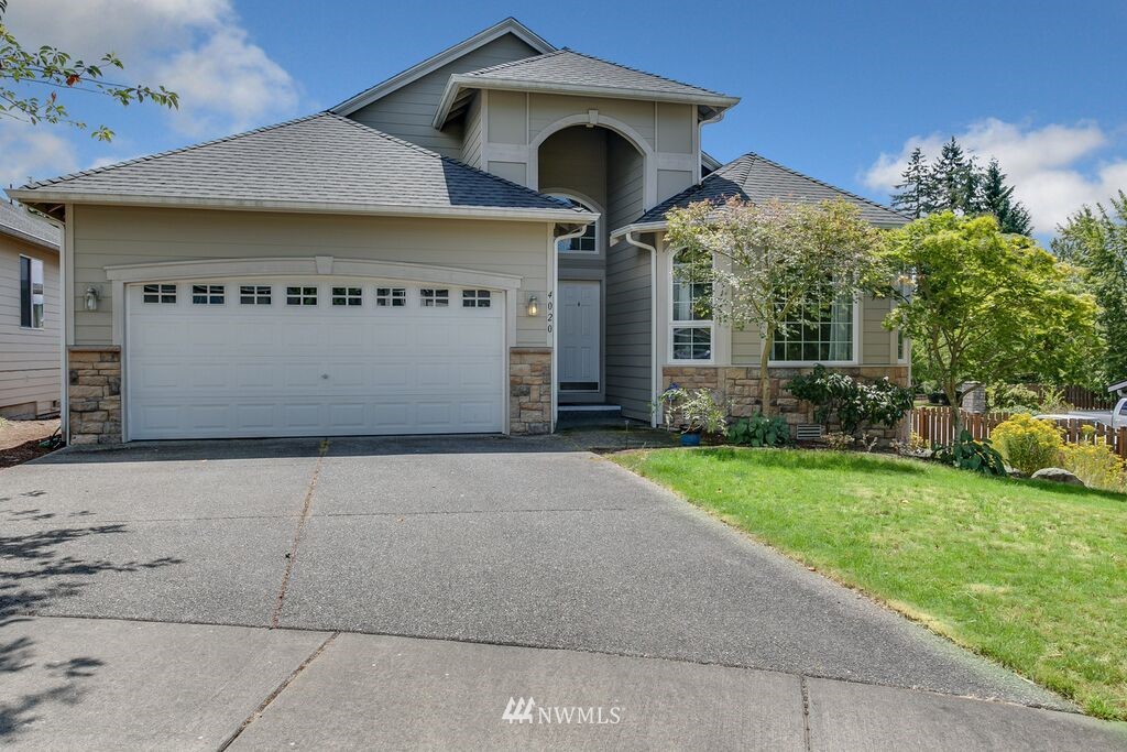 4020 160th Place Southeast Bothell, WA 98012 - Photo 1 of 17