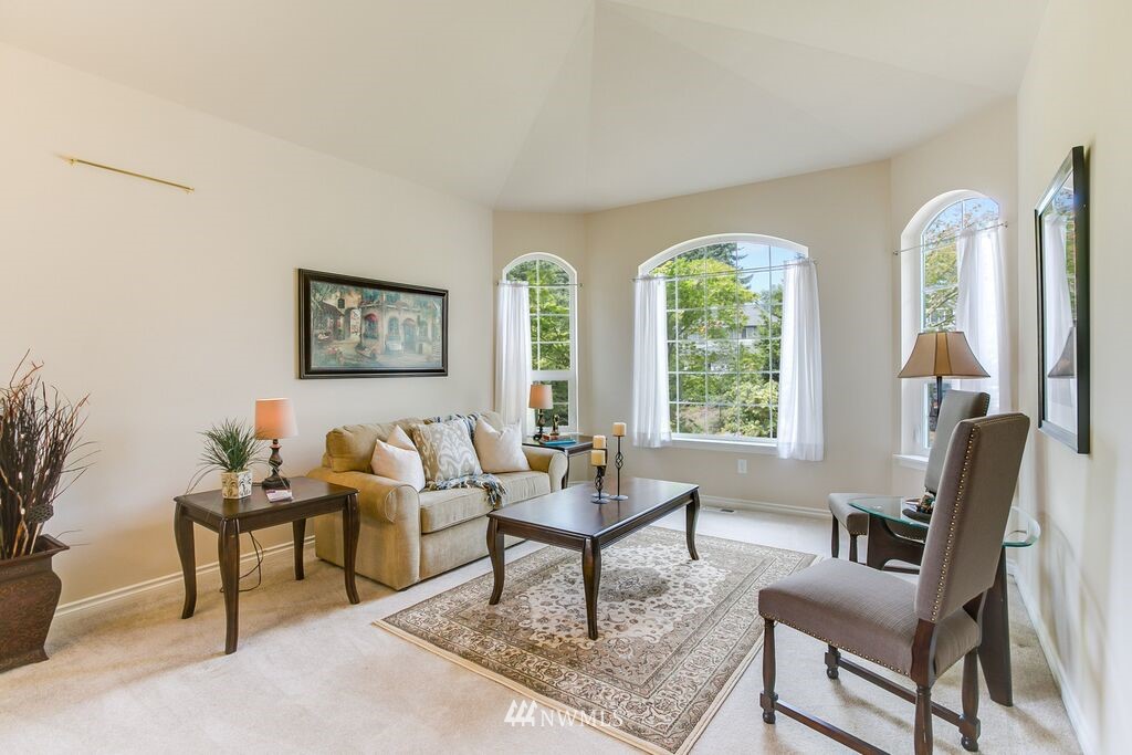 4020 160th Place Southeast Bothell, WA 98012 - Photo 3 of 17